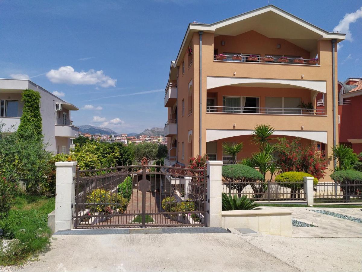 Apartmani Skejic Split Exterior photo